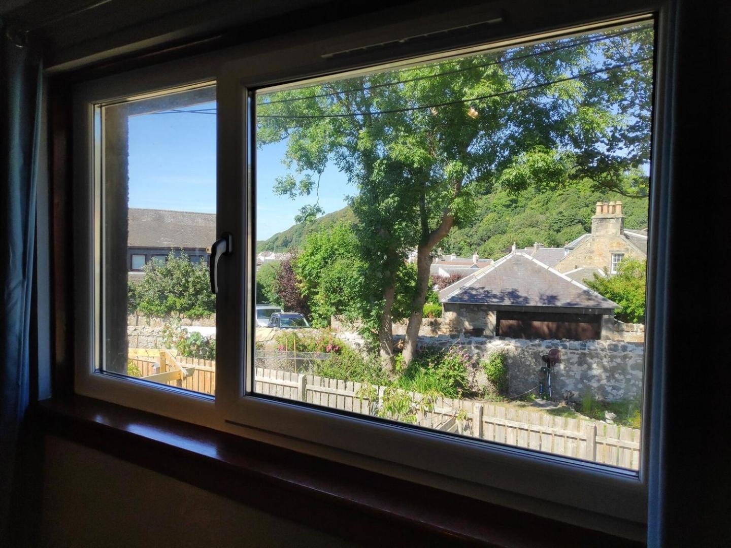 Lovely 2Bd Flat In Picturesque Limekilns Fife Eksteriør bilde